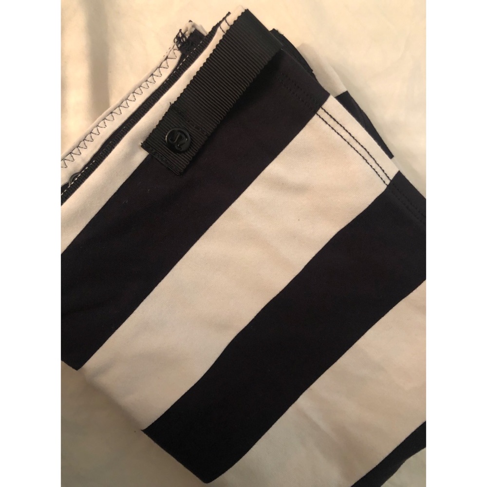 Lululemon Vinyasa scarf